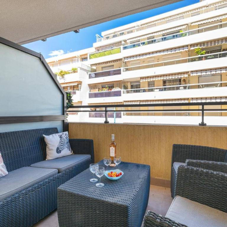 LE PALACIO Centre-Ville - Parking privé -Terrasse - Appartamento - 9