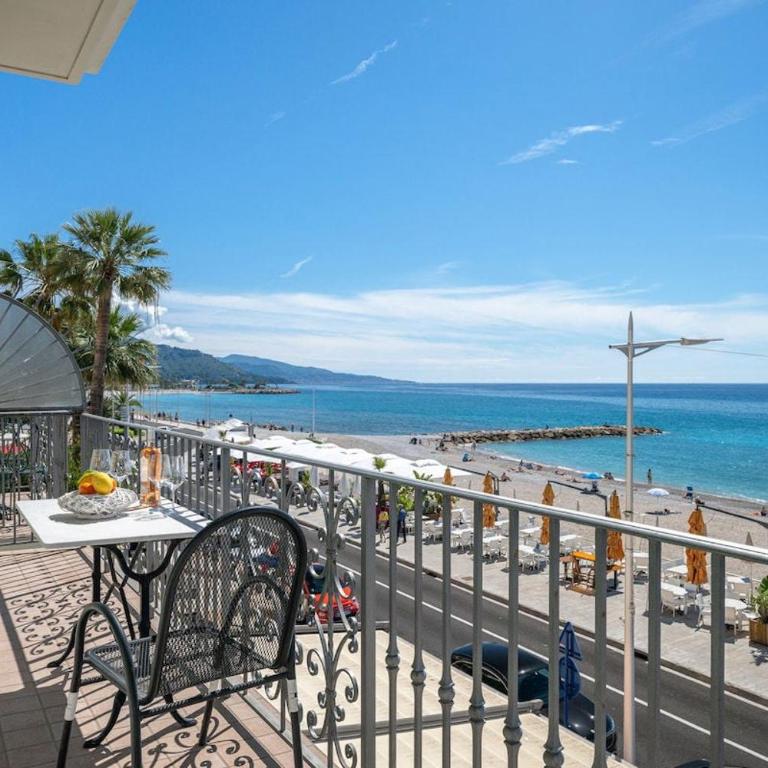 LE GALET - Hyper Centre - Vue exceptionnelle Mer - Appartement - 1
