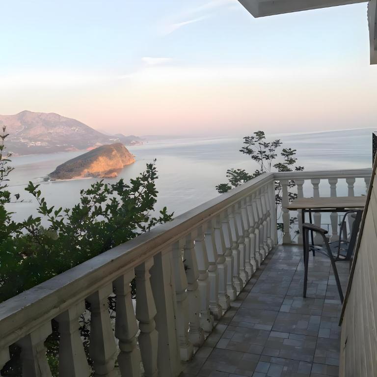 The High Hostel - Studio with Sea View - 4