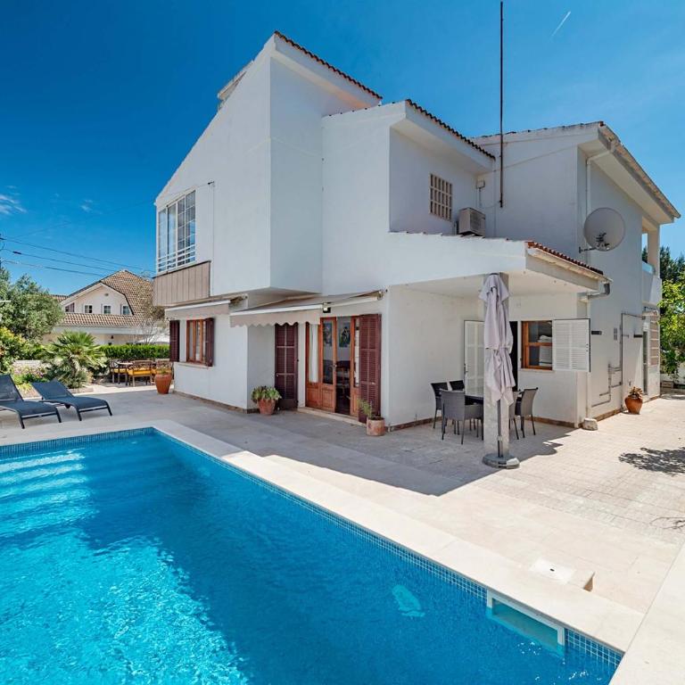 Villa Magraner by Sealand Villas - Villa - 1