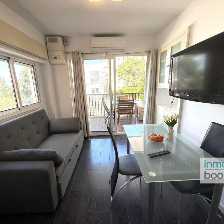 CapFerran Salou Beach Apartment - One-Bedroom Apartment - 31