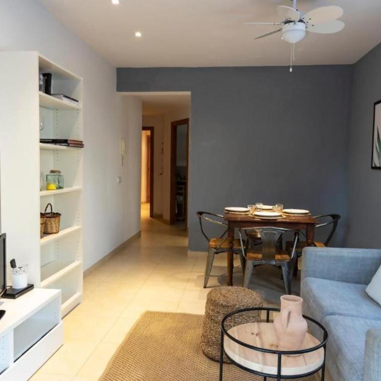 APARTAMENTO EL ROJO - Two-Bedroom Apartment - 4