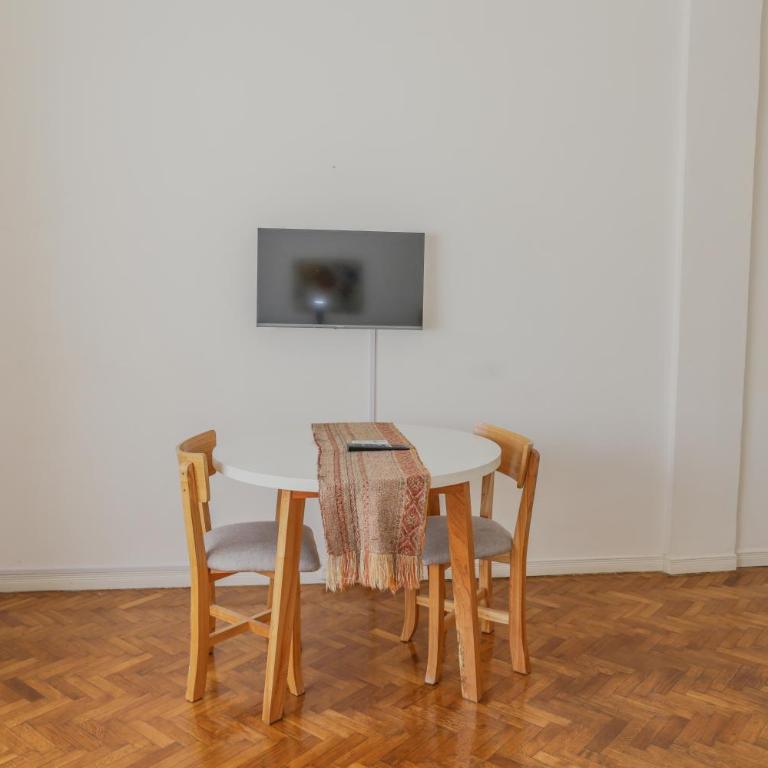 Apartamento central muy luminoso - One-Bedroom Apartment - 9