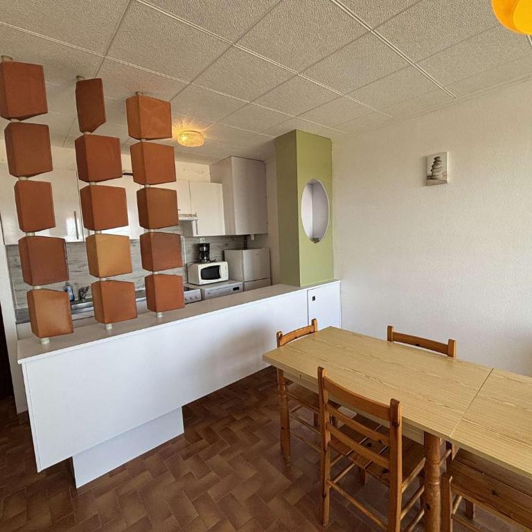 Appartement 2 pièces PORT LA NOUVELLE PN210-036 - Appartement 1 Chambre - 8