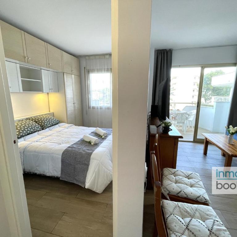 Beach Arquus IV Salou , céntrico y con piscina - One-Bedroom Apartment - 7