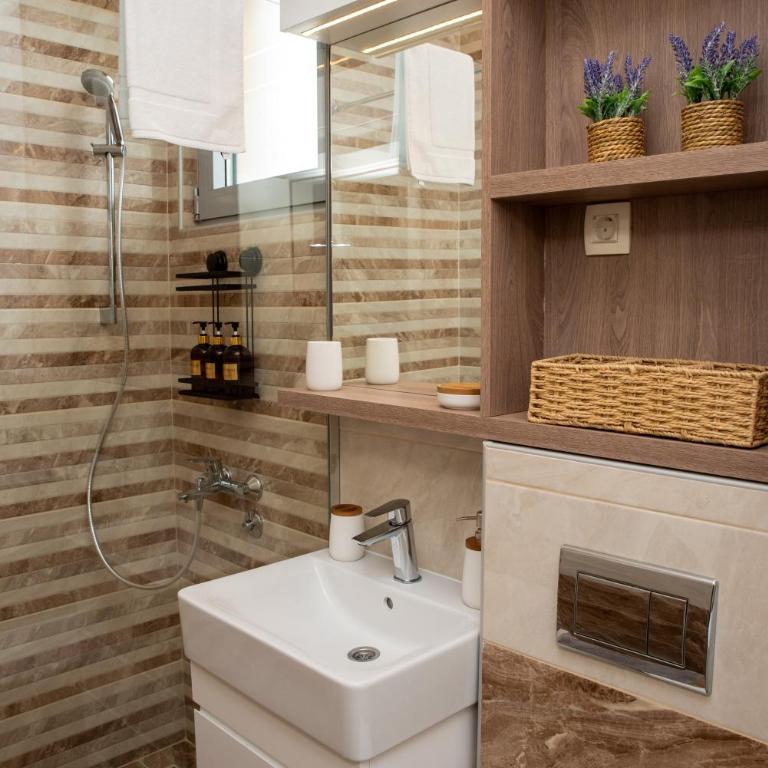 Teuta View Residence - One-Bedroom Apartment - 6