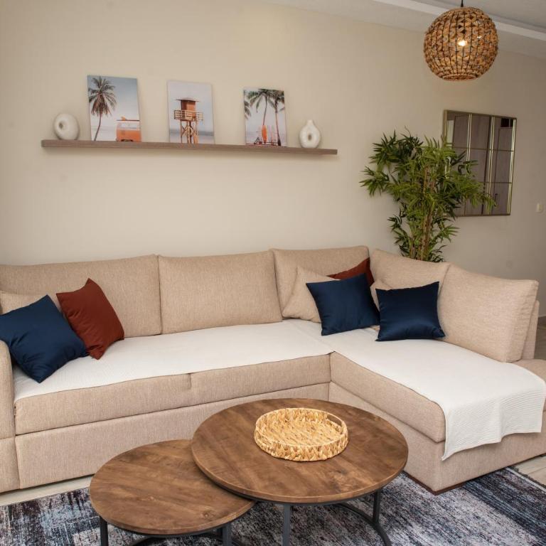 Teuta View Residence - One-Bedroom Apartment - 11