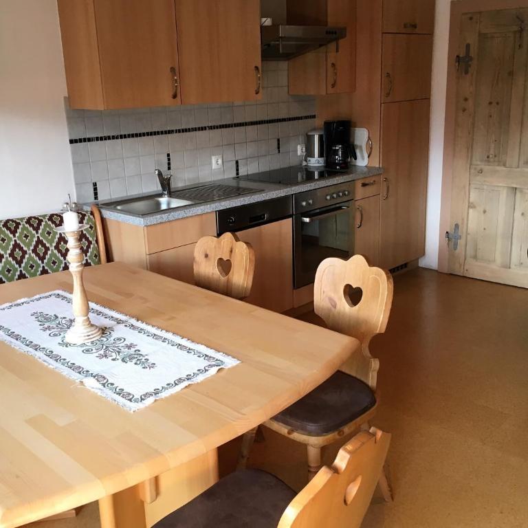 Untersteinhof - Apartment mit 4 Schlafzimmern und einem Balkon - 24