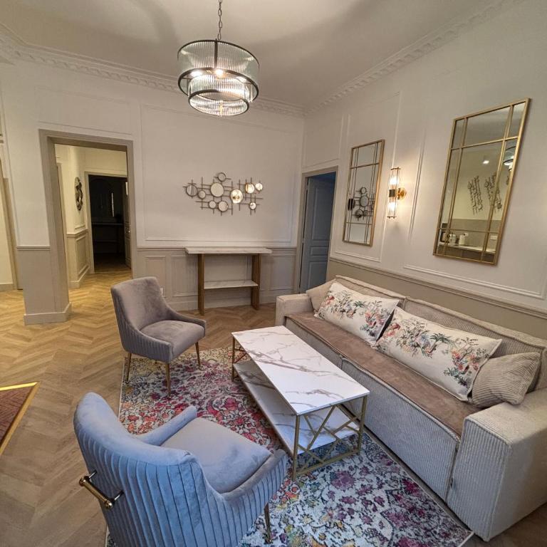 SUITE TOURVILLE Tour Eiffel - Two-Bedroom Apartment - 1