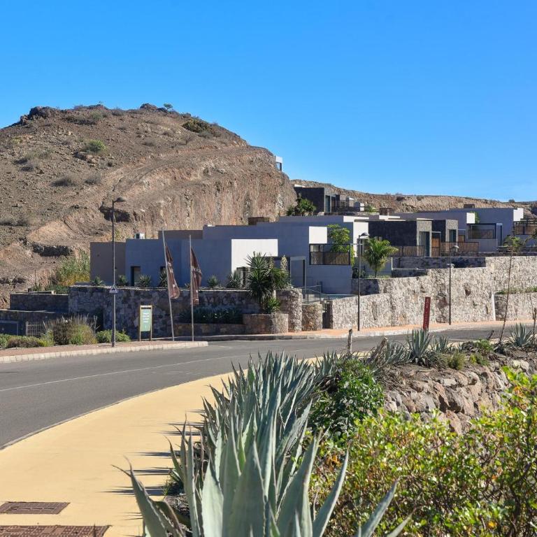 Las Yucas 10 by VillaGranCanaria - Two-Bedroom Villa - 2