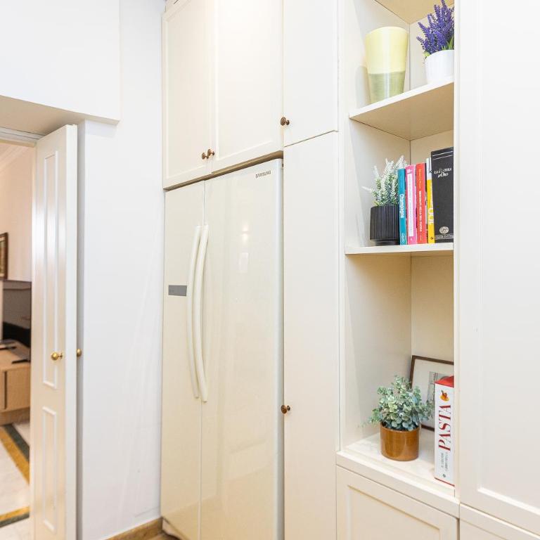 San Trifone Rental in Rome Collection - Appartamento con 2 Camere da Letto - 25