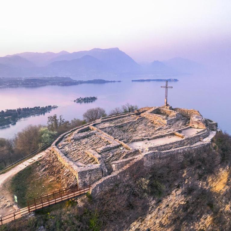 Vista Lago Piscina nel Verde, Dimora Antique per 6 - Apartamento de 2 dormitorios - 31
