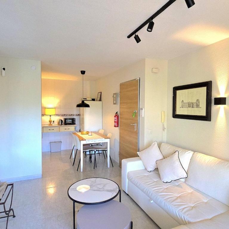 Sensu at Carihuela Park Palace Luxury Luxury one bedroom apartment with pool and private parking by NAMASTE ELITE - Apartamento de 1 dormitorio - 8