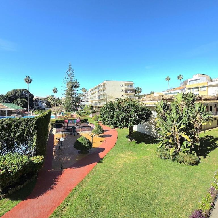 Sensu at Carihuela Park Palace Luxury Luxury one bedroom apartment with pool and private parking by NAMASTE ELITE - Apartamento de 1 dormitorio - 23