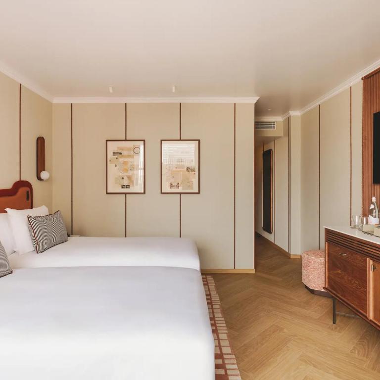 Hotel Condes de Barcelona - Superior Deluxe Double or Twin Room - 4