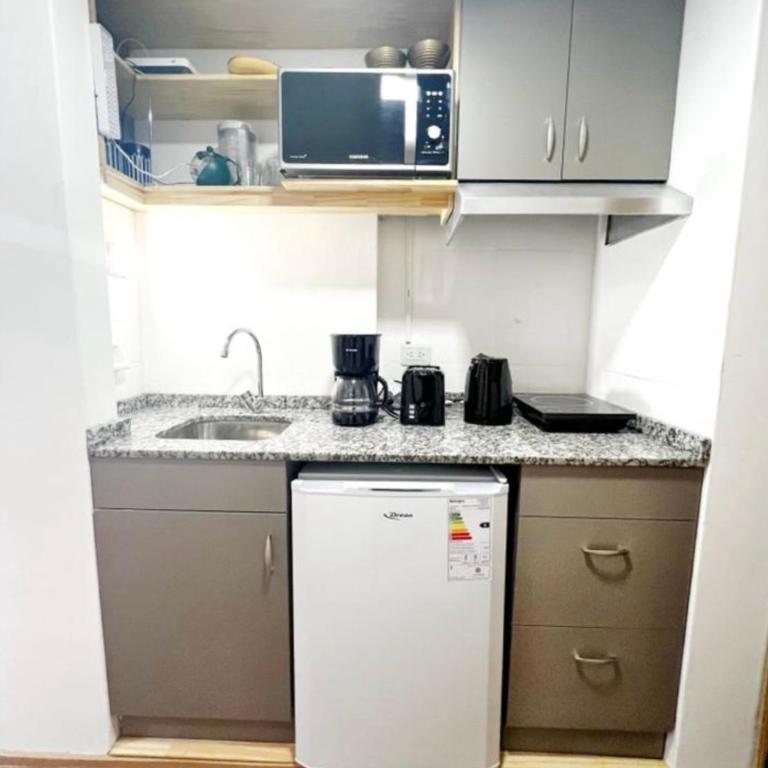 Dpto Moderno Céntrico con vista al Lago - Apartamento - 6