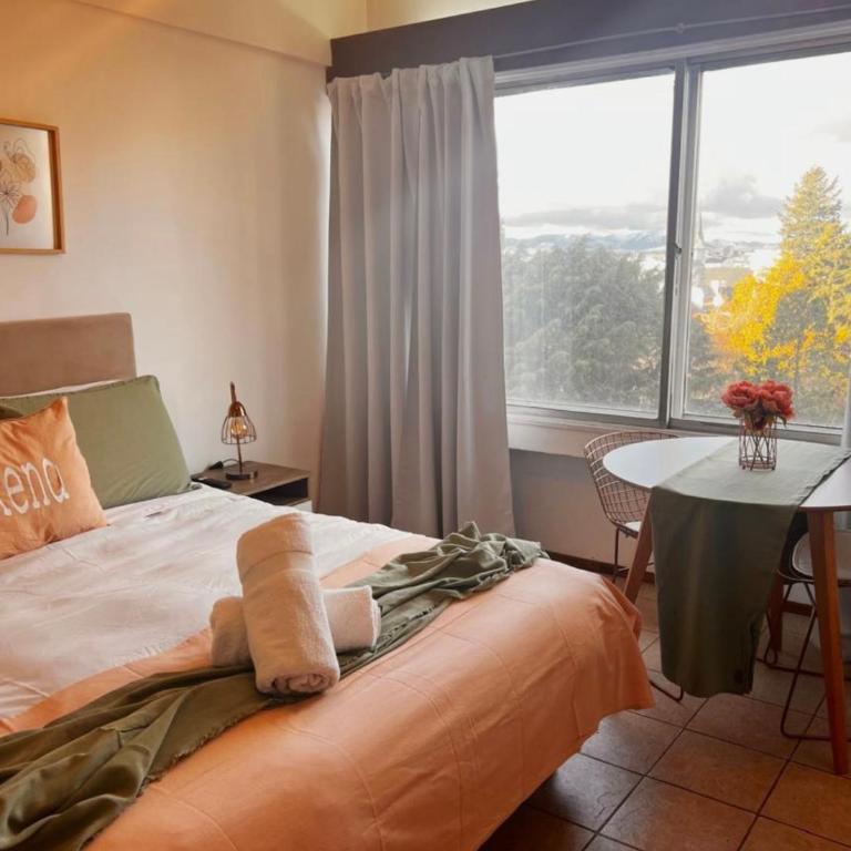 Dpto Moderno Céntrico con vista al Lago - Apartamento - 3