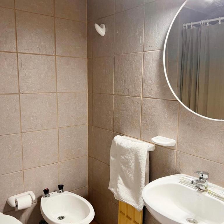 Dpto Moderno Céntrico con vista al Lago - Apartamento - 5