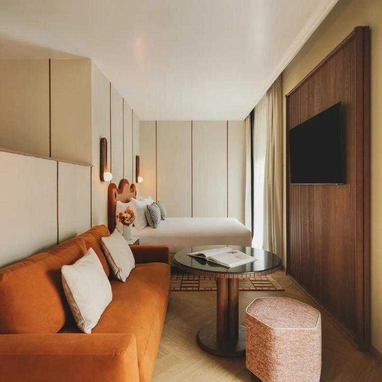 Hotel Condes de Barcelona - King Studio - 3