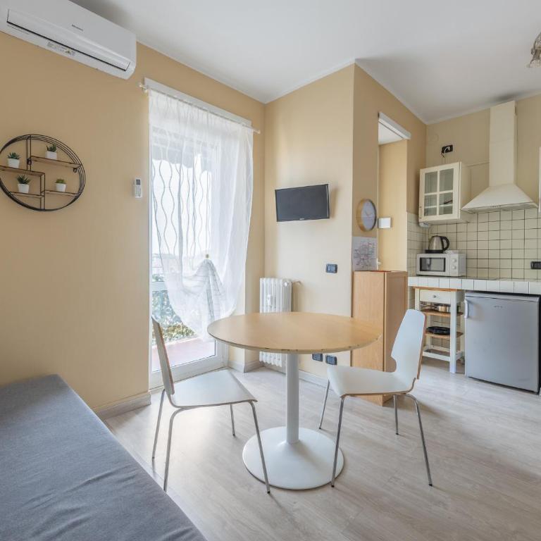 Panoramic Loft in Milan with Balcony - AC & WiFi - Appartamento con 1 Camera da Letto - 8