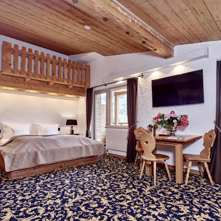Jagd Chalet - Apartment mit Bad - 1
