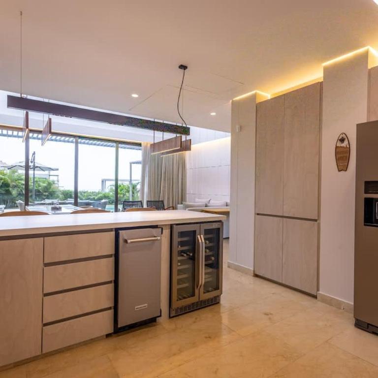 Coastal villa w dock access & pools u401 - Apartment - 2