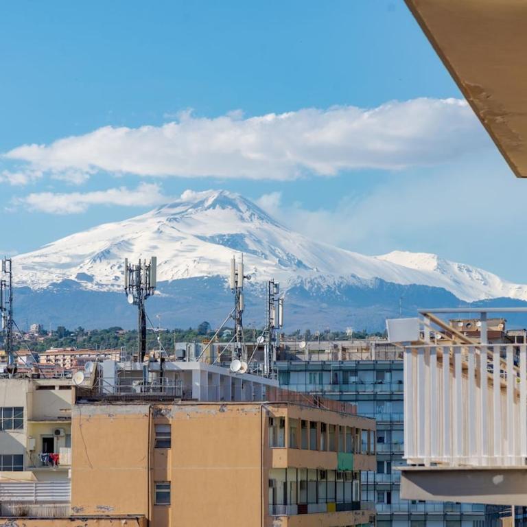 Renny House - Large modern apartment with panoramic terrace - Two-Bedroom Apartment - 7