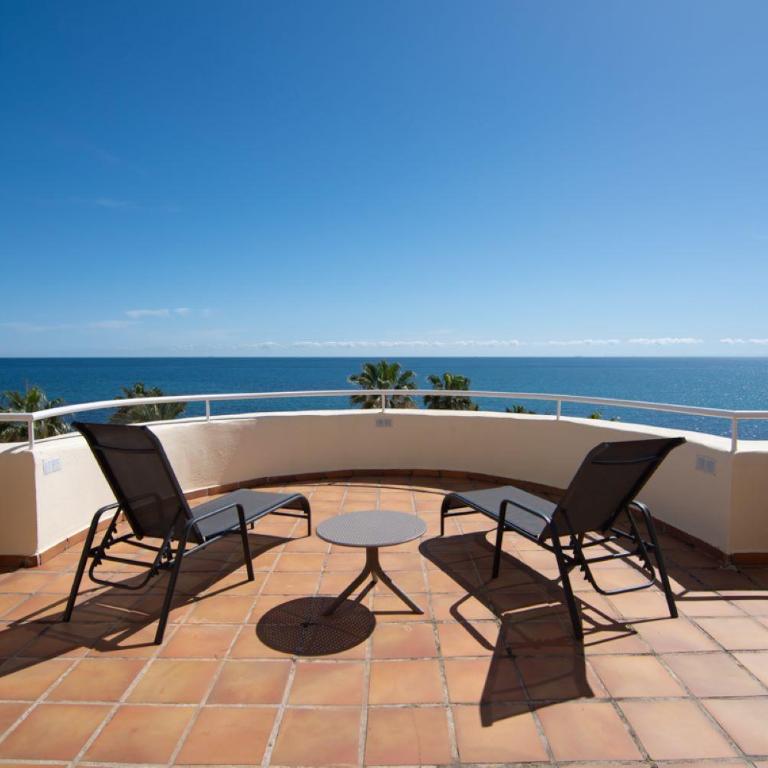 Beachfront PENTHOUSE - El MIRADOR DE BERMUDA BEACH - Apartamento de 3 dormitorios - 55