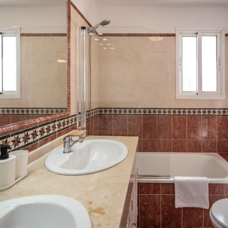 Beachfront PENTHOUSE - El MIRADOR DE BERMUDA BEACH - Apartamento de 3 dormitorios - 36