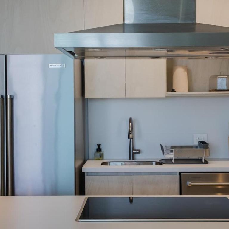 Modern apt 2 Br 5 Guests Bbq and views u504 - Apartment - 5