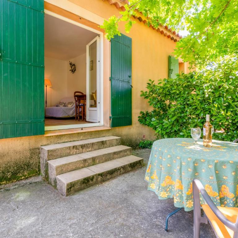 La Loutre - One-Bedroom House - 13