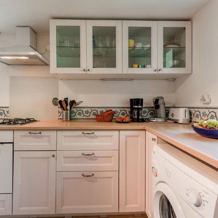 La Tonnelle - One-Bedroom Apartment with Garden View - 6