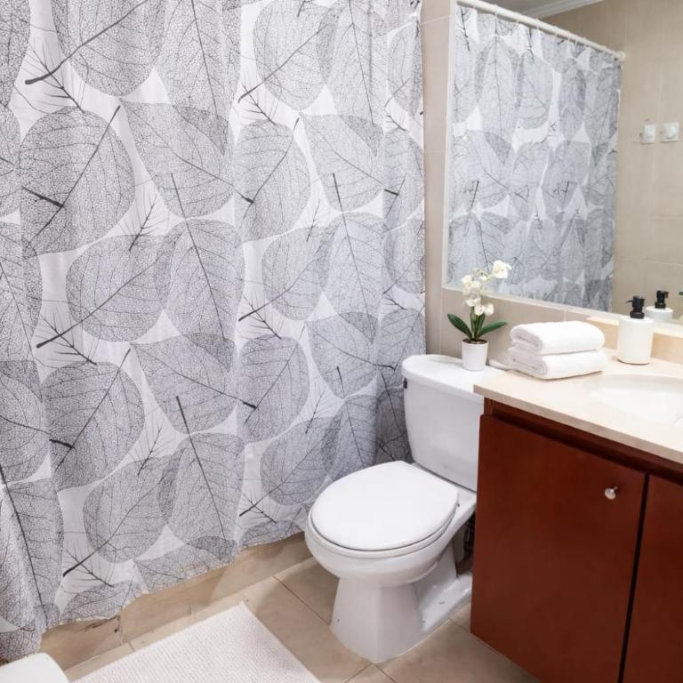 Depto con balcón y vista -Luminoso -Full equipado -A pasos del metro -Santiago centro - One-Bedroom Apartment - 6