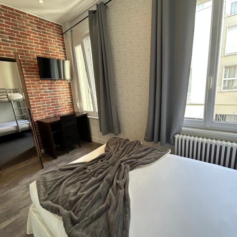 Hotel Au Spatial Centre Gare - Chambre Familiale - 11