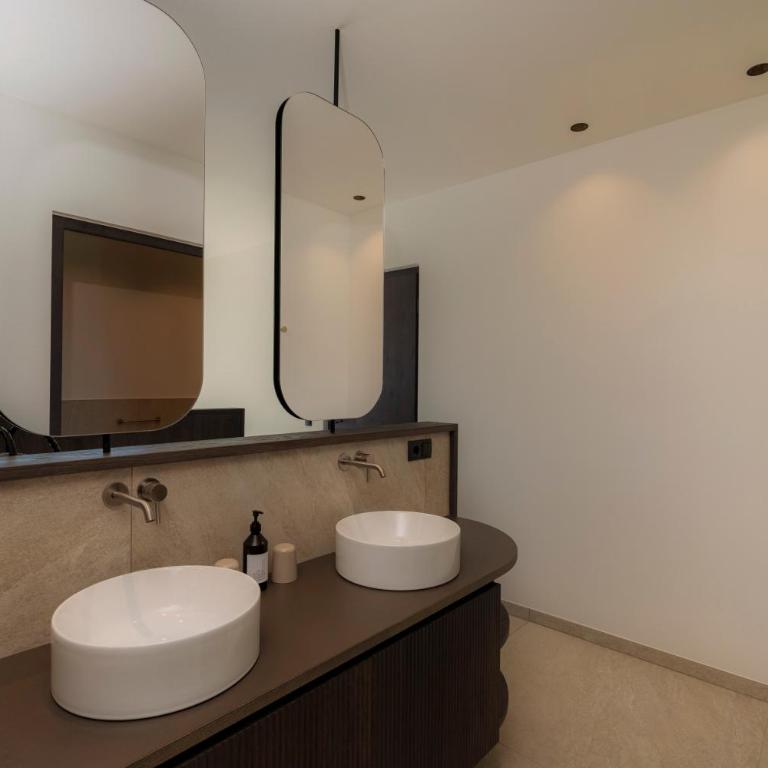 Residence Gloria Dei - Appartamento con 2 Camere da Letto e Balcone - 15
