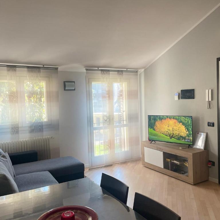B&B Le Peonie Alloggio centrale vicino al mare - Appartamento con 1 Camera da Letto - Non Fumatori - 2