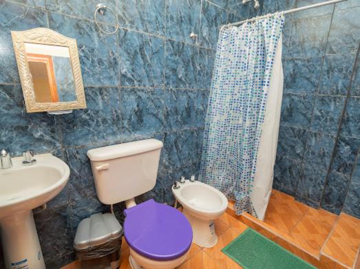 Hostal Valery - Habitación Doble con baño compartido - 5