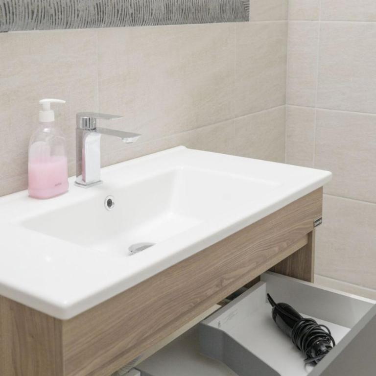 Palilula Urban Apartment - One-Bedroom Apartment - 8