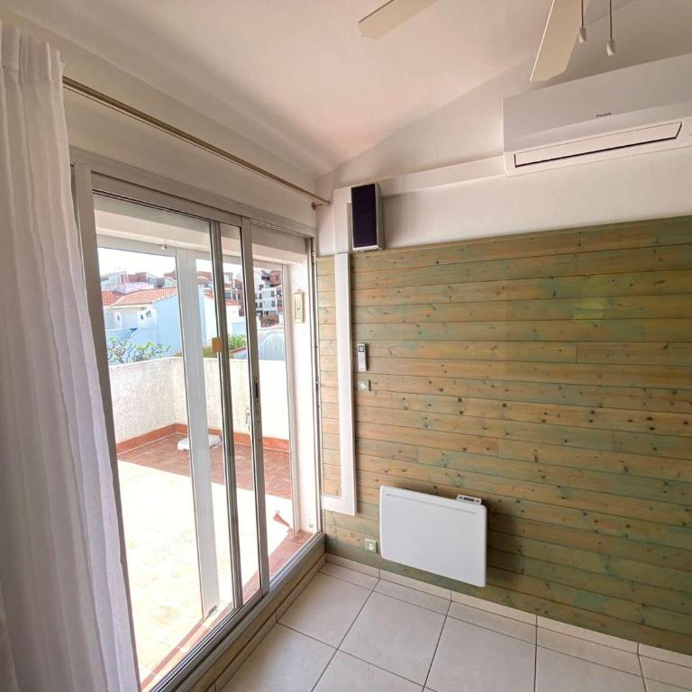 Appartement T2 à 150m de la plage, 5 couchages, terrasse, parking, proche commerces - Port Leucate - FR-1-81-71 - Appartement (5 Adultes) - 16