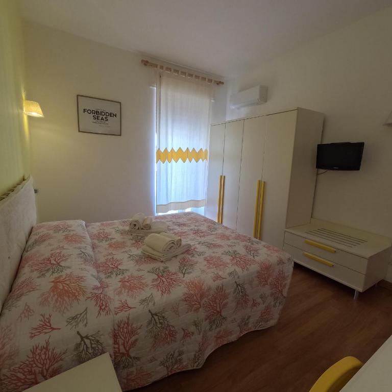 The Whale B&B - Camera Matrimoniale/Doppia con Letti Singoli con Balcone - 5