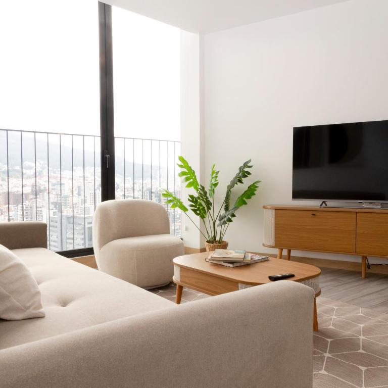 Top Rentals EpiQ - Two-Bedroom Apartment - 6