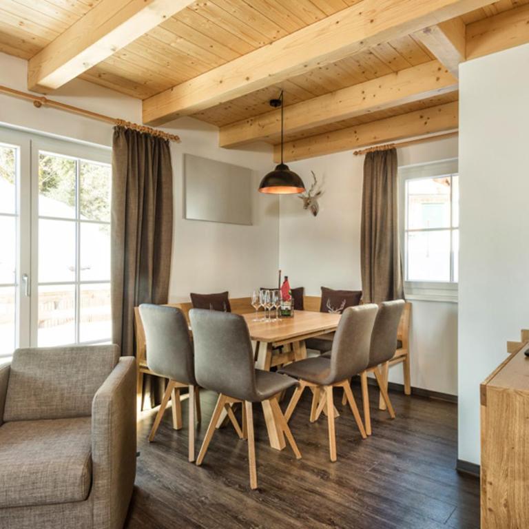 AlpenParks Hagan Lodge Altaussee - Chalet mit 2 Schlafzimmern - 2