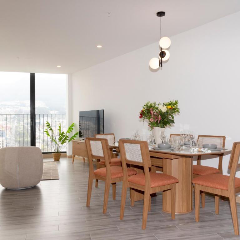 Top Rentals EpiQ - Two-Bedroom Apartment - 11