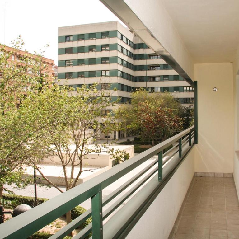 Apartamentos Las Ciencias - Apartamento Deluxe - 5