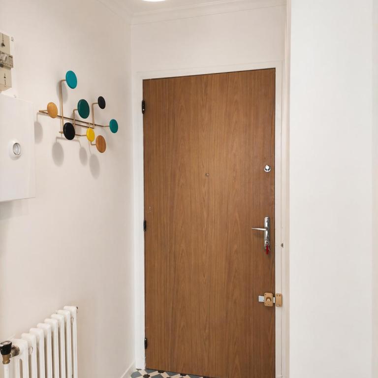 T3 Hypercentre Annecy - Lac & Garage - Tout à pied - Two-Bedroom Apartment - 17