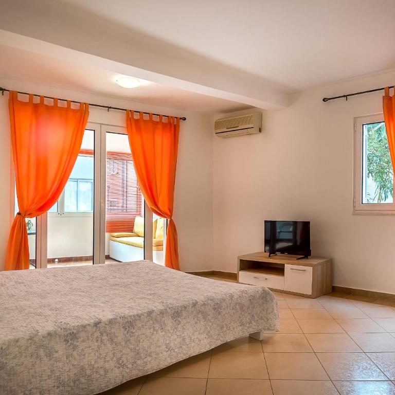 Mango Apartment Petrovac - Family Studio - 8