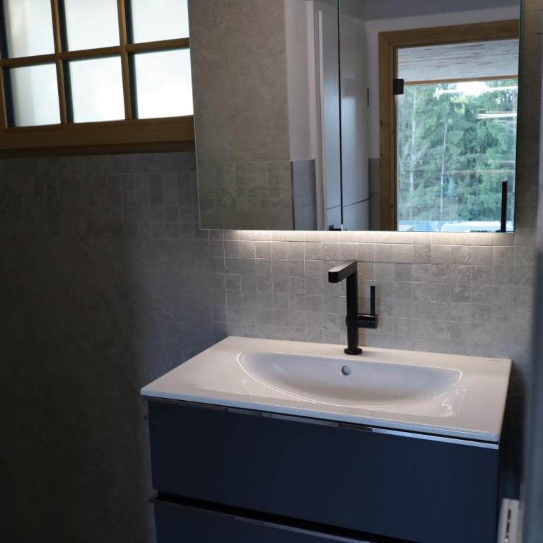 Der Distelfalter - Two-Bedroom Chalet - 19