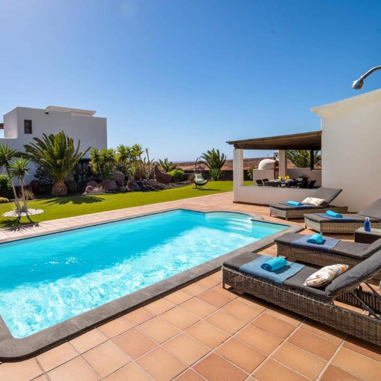 Villa Casa Suenos by Villa Plus - Villa - 13