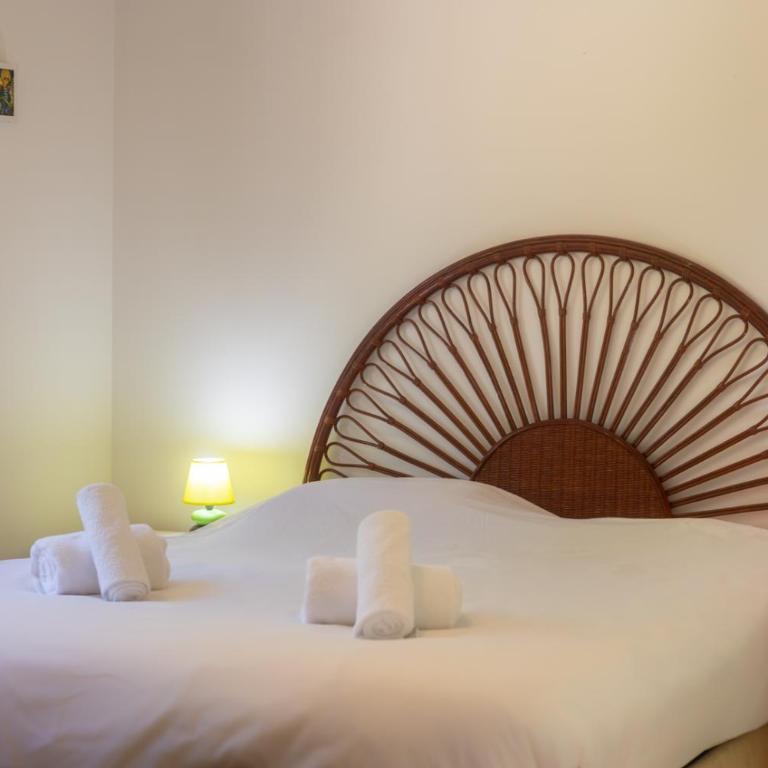 Belle villa avec Jacuzzi, Parking, Climatisation, Jardin, Calme - Maison 4 Chambres - 26