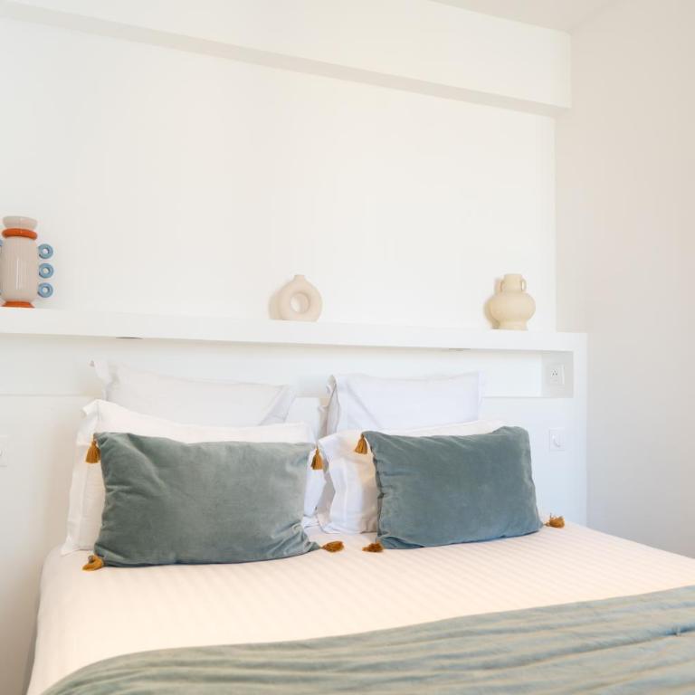 Maison Galante Apartment - Rue Sainte - Appartement avec Douche - 17